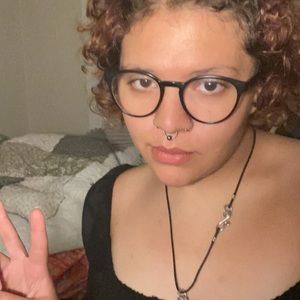 Meet your Posher, Alyssa